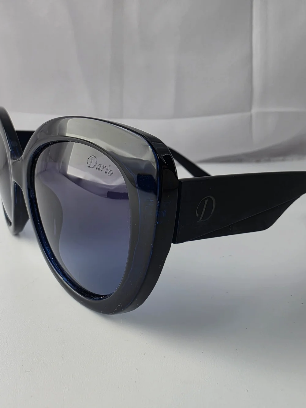 Dario Polarized Women's Oversized Blue Gradient Sunglasses